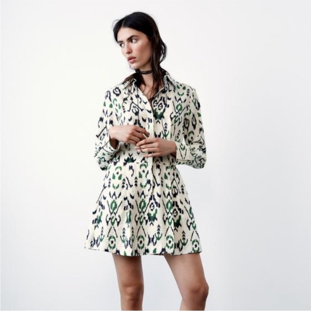 Printed long sleeve mini dress